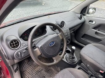 Ford Fiesta - 5
