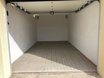 Pronájem garáže v Moravském Krumlově - 5