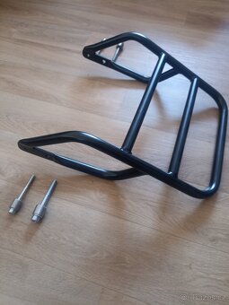Suzuki Bandit 600,650,1200,1250 zadní trubkový nosič - 5