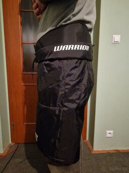 Prodám nové hokejové kalhoty Warrior Covert - 5