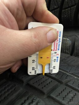 5x108 R17 7J ET49 + 235/55 R17 Toyo zimné - 5