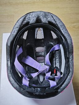 Dětská helma na kolo UVEX - 5