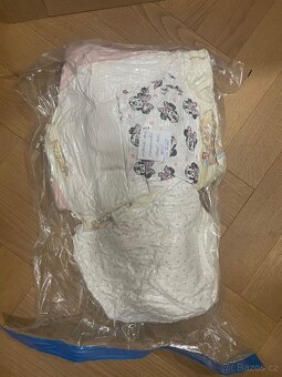 Věci pro miminko (holčička) - 5