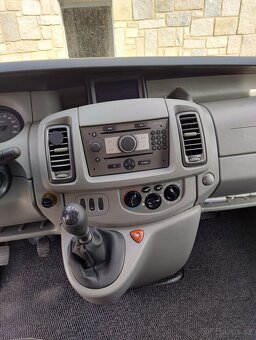 Opel Vivaro. - 5