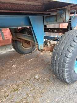 prodej přívěs traktorový sklápěcí BSS - 5