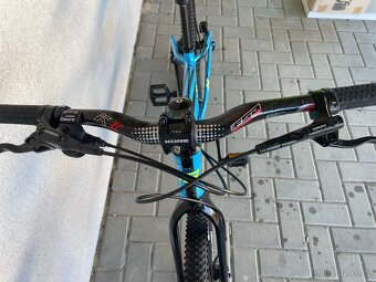 Lehké kolo Force Forkys 24" 1x9 + helma zdarma - 5