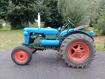 Prodám Zetor 25A bez STK a TP - 5