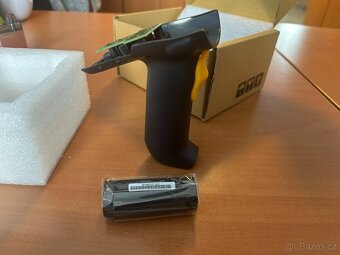 UNITECH GunGrip pro HT680/HT682 včetně 2.500 mAh baterie - 5