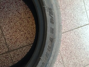 Letní pneu 215/45 R17 2xMichelin, 2xGoodyear - 5