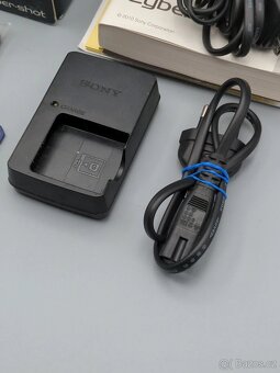 Digitalny fotoaparat - Sony Cyber-Shot DSC-HX5V - 5