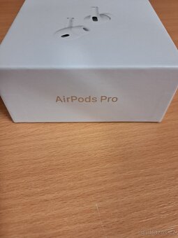 FAKE Apple AirPods Pro 2 - 5