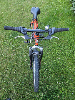 Juniorské 24" horské hliníkové kolo APACHE, rám 13" - 5
