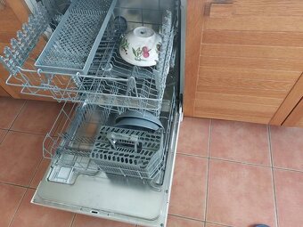 Myčka AEG Favorir_ š. 60cm - 5