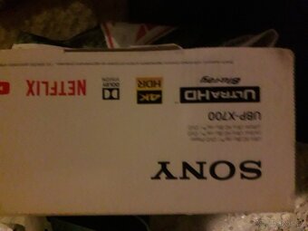 Sony ubd x700 - 5