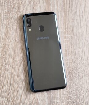 SAMSUNG GALAXY A20e (SM-A202F/DS) S ANDROIDEM 11 - 5