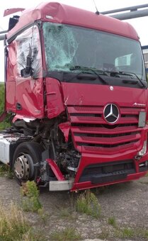 Mercedes Benz Actros 1845 - 5