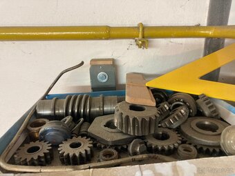 Soustruh TOS SN40 B - 5