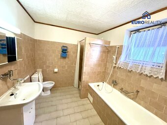 Prodej, rodinný dům, 195 m2, Valy, ul. Borová - 5