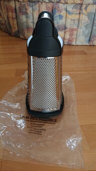 Struhadlo KitchenAid čtyřstranné se zásobníkem - 5