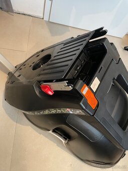 Autosedačka otočná Britax römer - 5