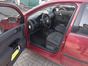 VW POLO R.V. 2003 1.2 HTP - 5