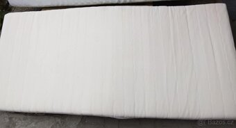 Kovová manželská postel 180x200 cm + rošty + matrace - 5