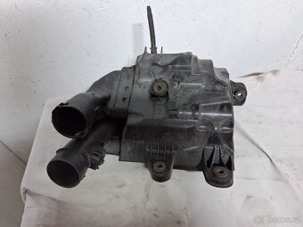SKŘÍŇ VZDUCHOVÉHO FILTRU CITROEN - 5