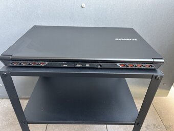 Herní Notebook GIGABYTE G5 MFIRTX 4050 - 5