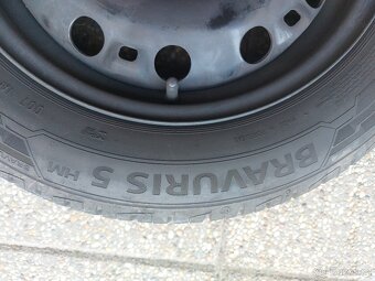 Letní pneu 185/60 R15, disky plech, koberečky - 5