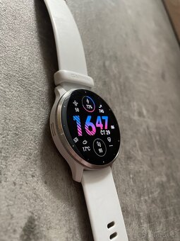 Garmin Venu 3 – bílé provedení - 5