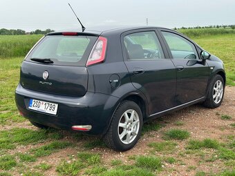 Fiat Punto Evo 1.4 57 kW | 2012 | Klima | Rádio | 5dveř - 5