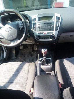 Kia Ceed - 5