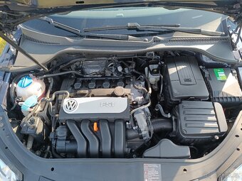 Volkswagen EOS - 5