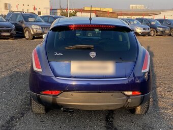 Lancia Delta 1.8T , 147 kW benzín, 2010 - 5
