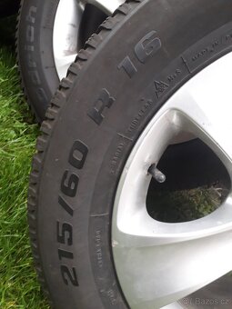 215/60R16 99H + originalni ALU Škoda 7x16 5x112 ET45 - 5