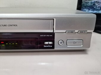 Videorekordér JVC HR-V205 VHS - 5
