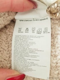 Zlatý svetr Calvin Klein pc: 9000kč - 5