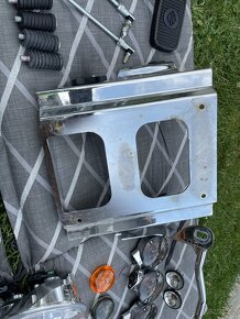 Zbytky z přestaveb Harley Davidson - 5