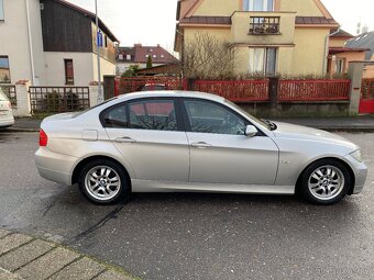 BMW E90 318d - 5