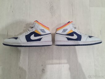 Air Jordan 1 MID vel.39

 - 5