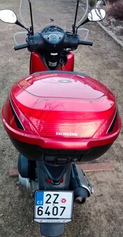 Honda SH 150 i - 5