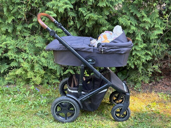 Britax Römer Smile III – kočárek+korba+autosedačka+báze - 5