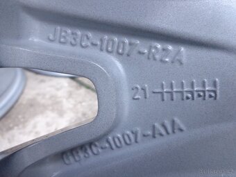 6x139,7 R18 original Ford Ranger Wildtrak raptor alu kola - 5