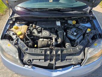 Prodám Mazda 2 1,4 nafta - 5