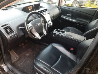 Prius Plus  hybrid - 5