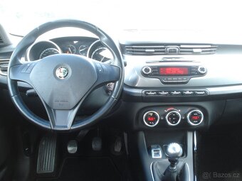 Alfa Romeo Giulietta 1.6 JTD - 5