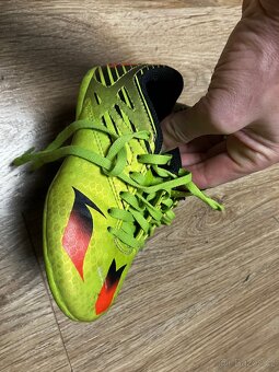 Prodám dětské kopačky Adidas - 5