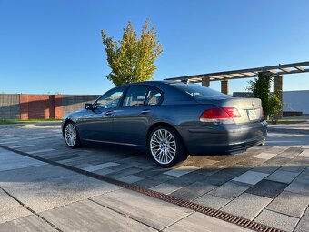 BMW 750i, E65 - 5