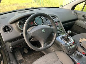 Peugeot 5008 na dily - 5