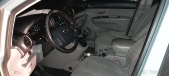 Kia Carens č. 22118 - 5